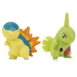 Jazwares PKW0140 Pokemon Battle Figuren Pack - Larvitar + Feurigel -Nici || Wild Republic || Depesche Verkäufe 0191726381891 Pokemon Battle Figure Multipack Battle Ready PKW0140 Group FRONT A