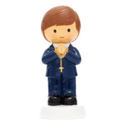 Little Drops Of Water Erstkommunion Junge Auf Sockel Mit Rosenkranz 18041