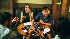 Klattschen - Das Brettspiel Des Wahrscheinlich Besten Trinkspiels Aller Zeiten -Nici || Wild Republic || Depesche Verkäufe 4260528090778 05 kk