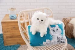 Nici 48091 Weisse Katze Meowlina 45cm Liegend Life Is Better With Cats 13 Nici 48091 Weisse Katze Meowlina 45cm Liegend Life Is Better With Cats -Nici || Wild Republic || Depesche Verkäufe 48091 10 48092 Milieu 2048x1365 2