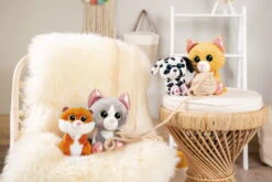 Nici 48698 GLUBSCHIS Katze Getigert Tabbrey Ca 15cm Pet Edition GREEN Haustier -Nici || Wild Republic || Depesche Verkäufe 48699 12 48702 48695 48703 Milieu 2048x1368 3