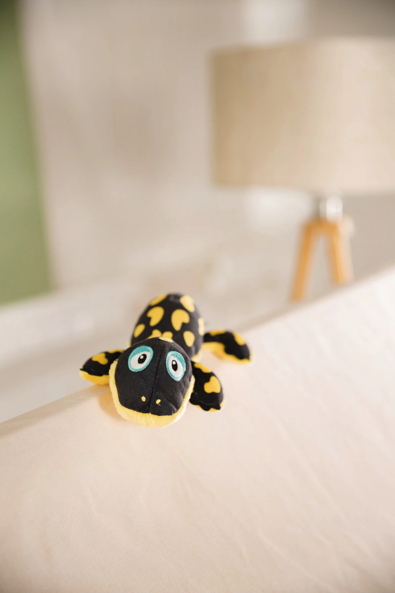 Nici 48780 Salamander Don Fuego Ca 25cm Plüsch Kuscheltier GREEN Classic Bear 7 Nici 48780 Salamander Don Fuego Ca 25cm Plüsch Kuscheltier GREEN Classic Bear – Bild 5