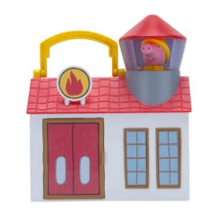 Peppa Pig Wutz Kleines Feuerwehrhaus Feuerwache Jazwares 96586 Spielset -Nici || Wild Republic || Depesche Verkäufe 96586 Peppa s Feuerwehrhaus 2