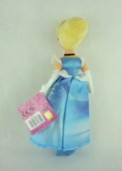 Disney Princess Puppe Cinderella Plüsch Kuscheltier Ca 25cm -Nici || Wild Republic || Depesche Verkäufe Disney Princess Puppe Cinderella Pluesch Kuscheltier ca 25cm 1