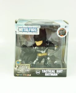 METALFIGS DC Justice League Ca 6,5cm Figur Tactical Suit Batman M540 6 METALFIGS DC Justice League Ca 6,5cm Figur Tactical Suit Batman M540 -Nici || Wild Republic || Depesche Verkäufe METALFIGS DC Justice League ca 6 5cm Figur Tactical Suit Batman M540 2