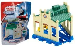Fisher Price Thomas & Friends Motorized Railwail Eisenbahn Spielset - CDV12 Tidmouth Schuppen